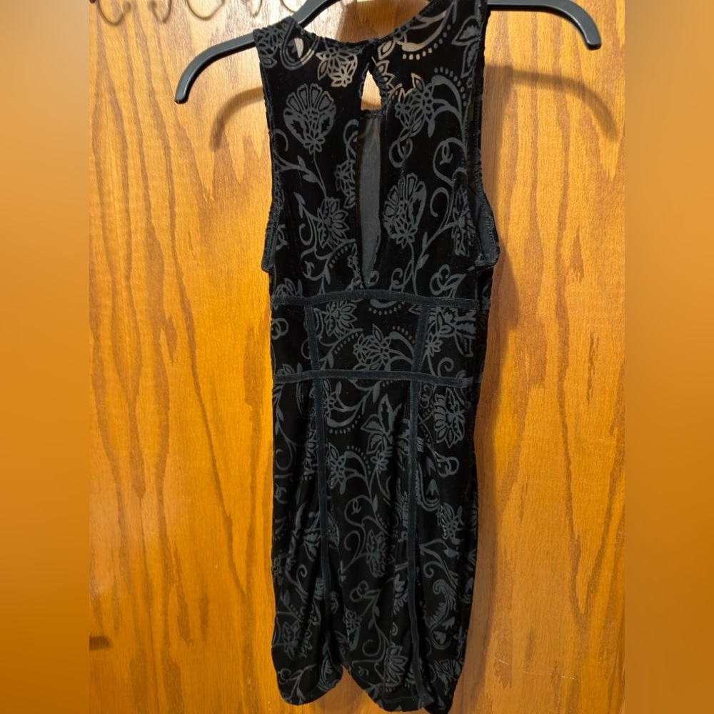 Free People Black Velvet Bodycon Burnout Dress Size XS in EUC - Picture 9 of 15